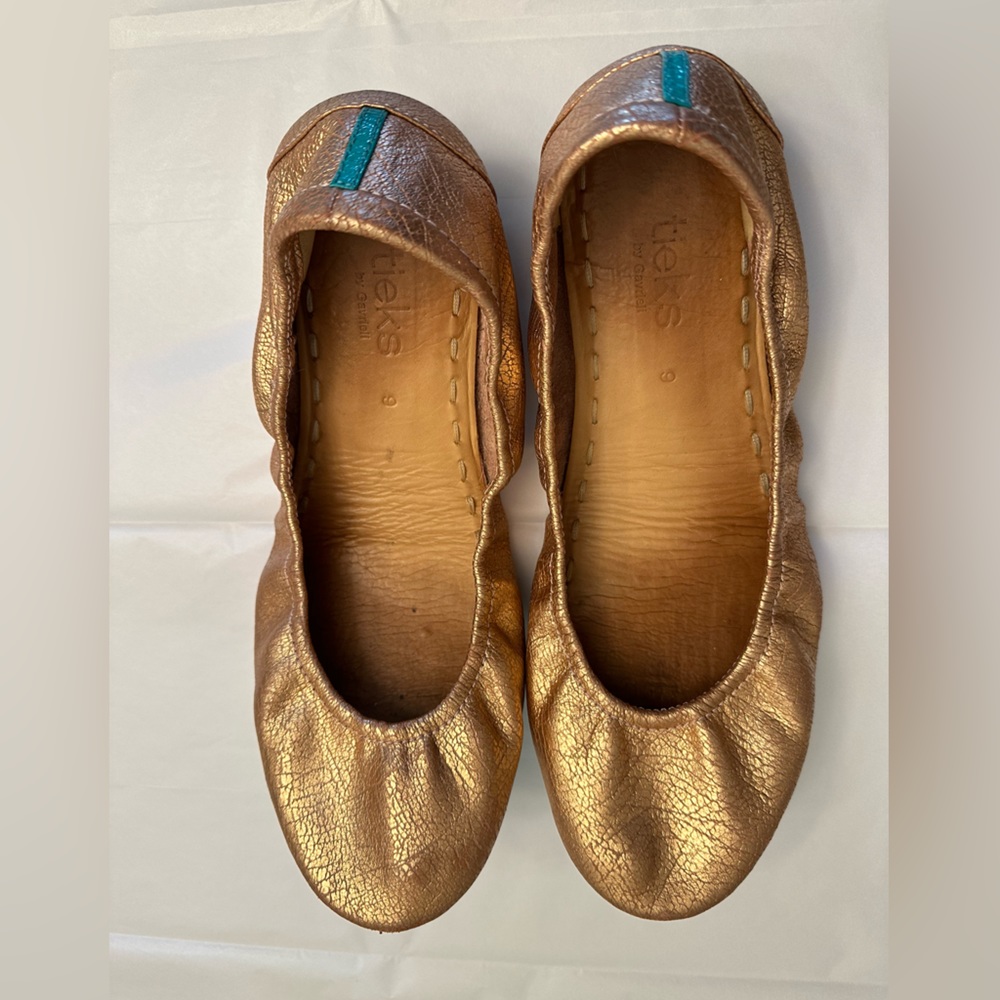 Rose Gold Glam Tieks size 9